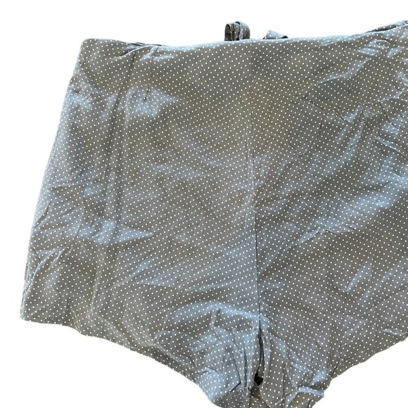 FASHION ON EARTH DOTTED FAUX WRAP‎ TIE FRONT SIDE ZIP SHORT GRAY/WHITE LARGE NWT - Picture 4 of 11